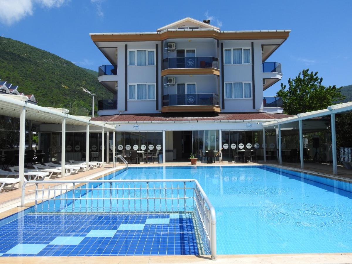 Senam Hotel 2*