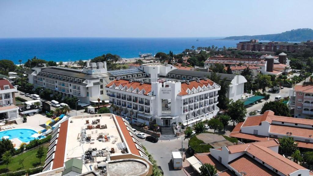Elit Life Hotel Camyuva