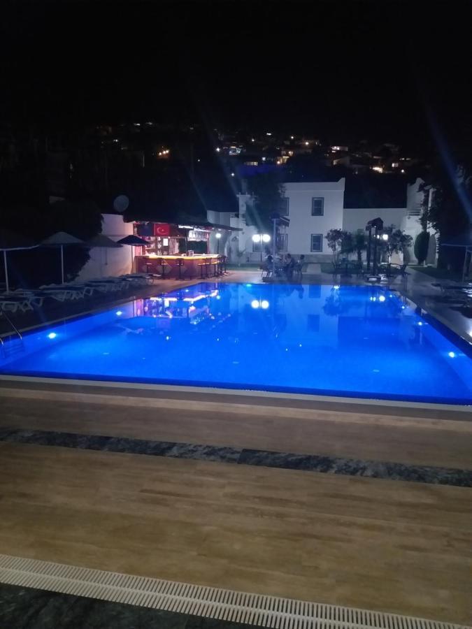 Paradise 3* Bitez
