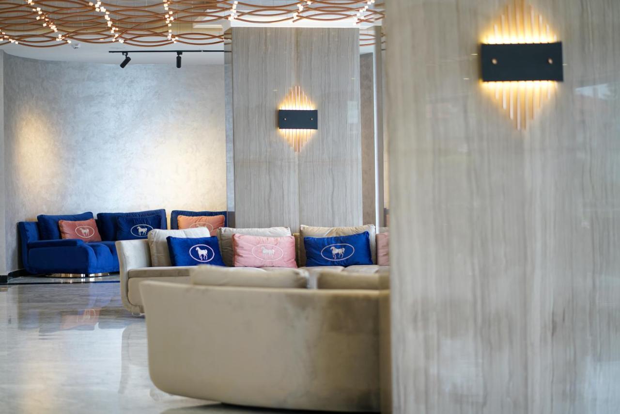 Hotel Aileena &