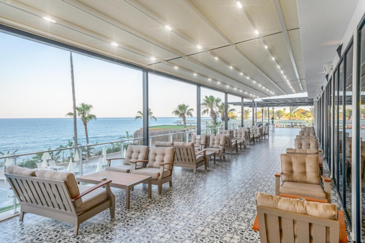 Aria & Ultra Hotel 5*
