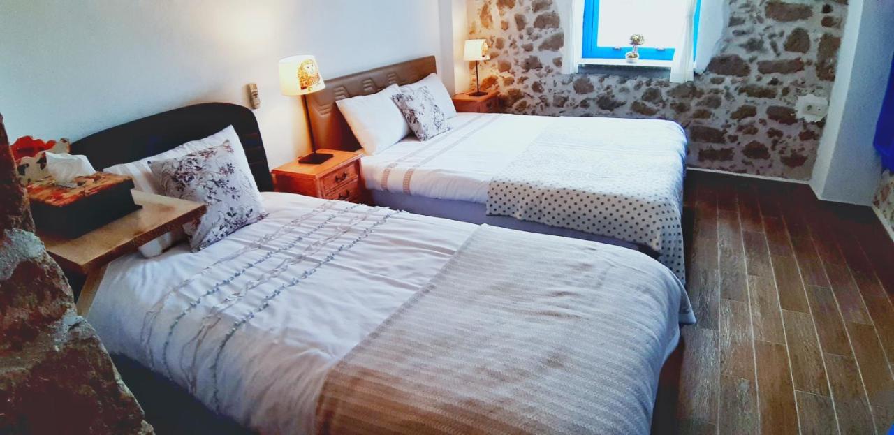 Alterna Koey Evi Country house