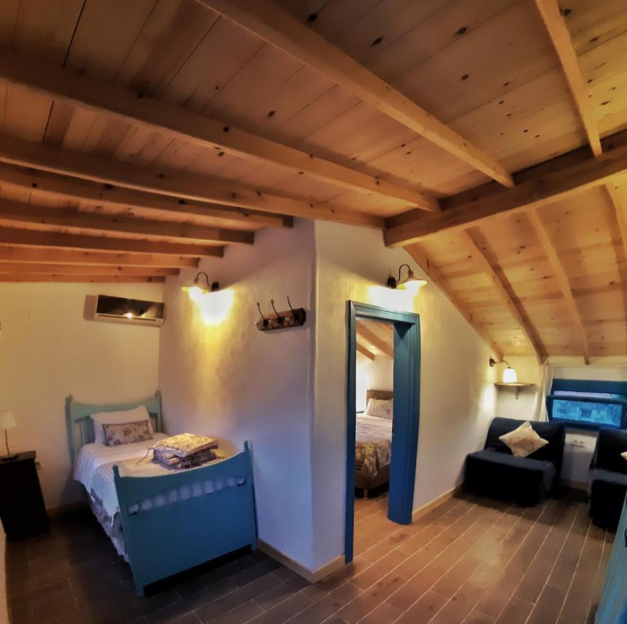 Country house Alterna Koey Evi *