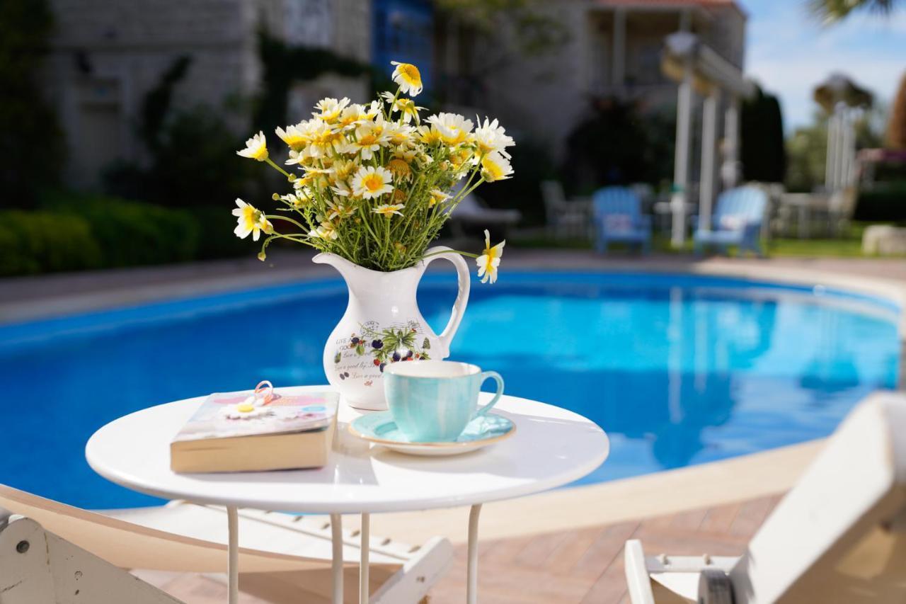 Inn Marina Palace 2*