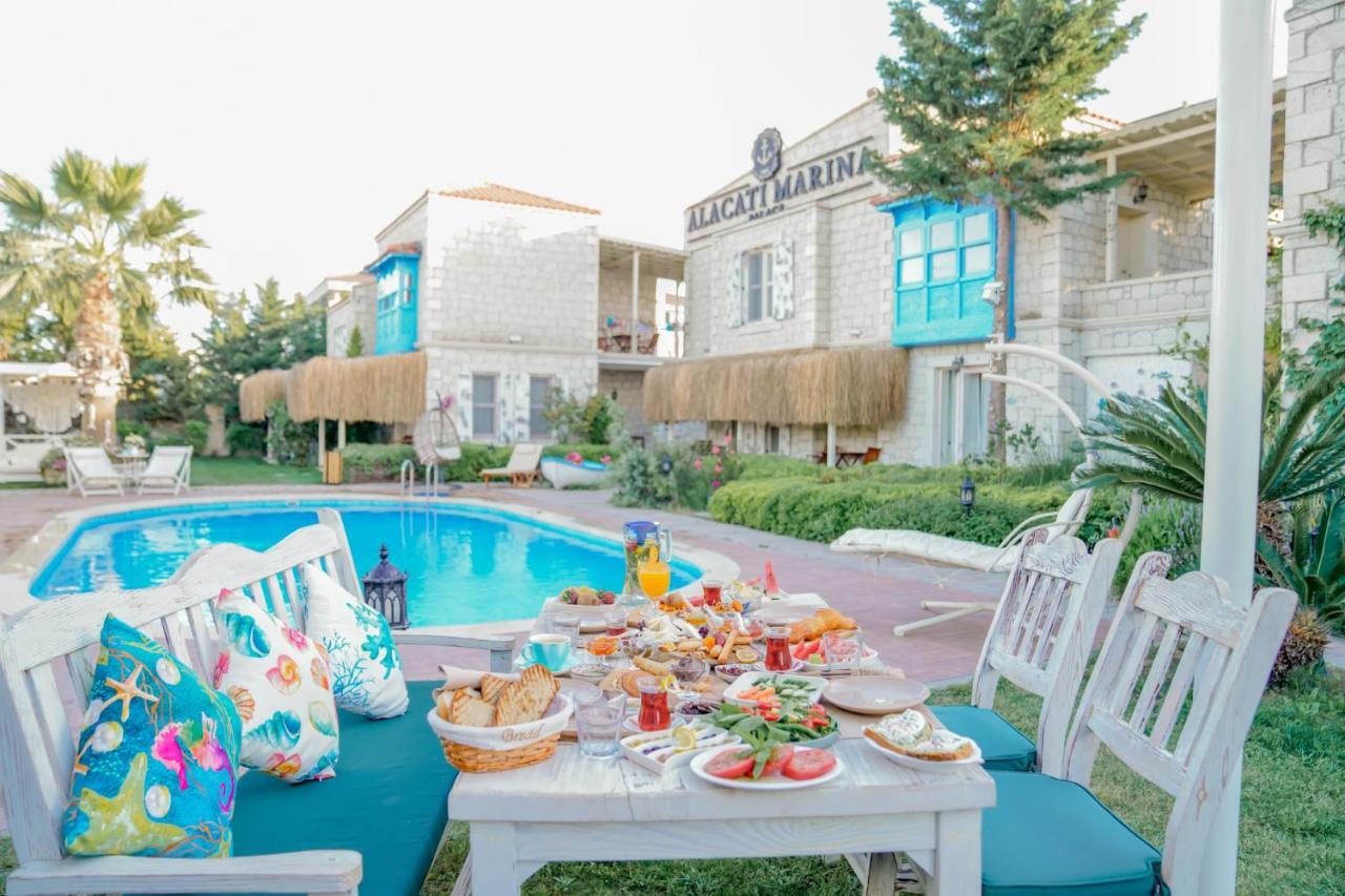 Marina Palace