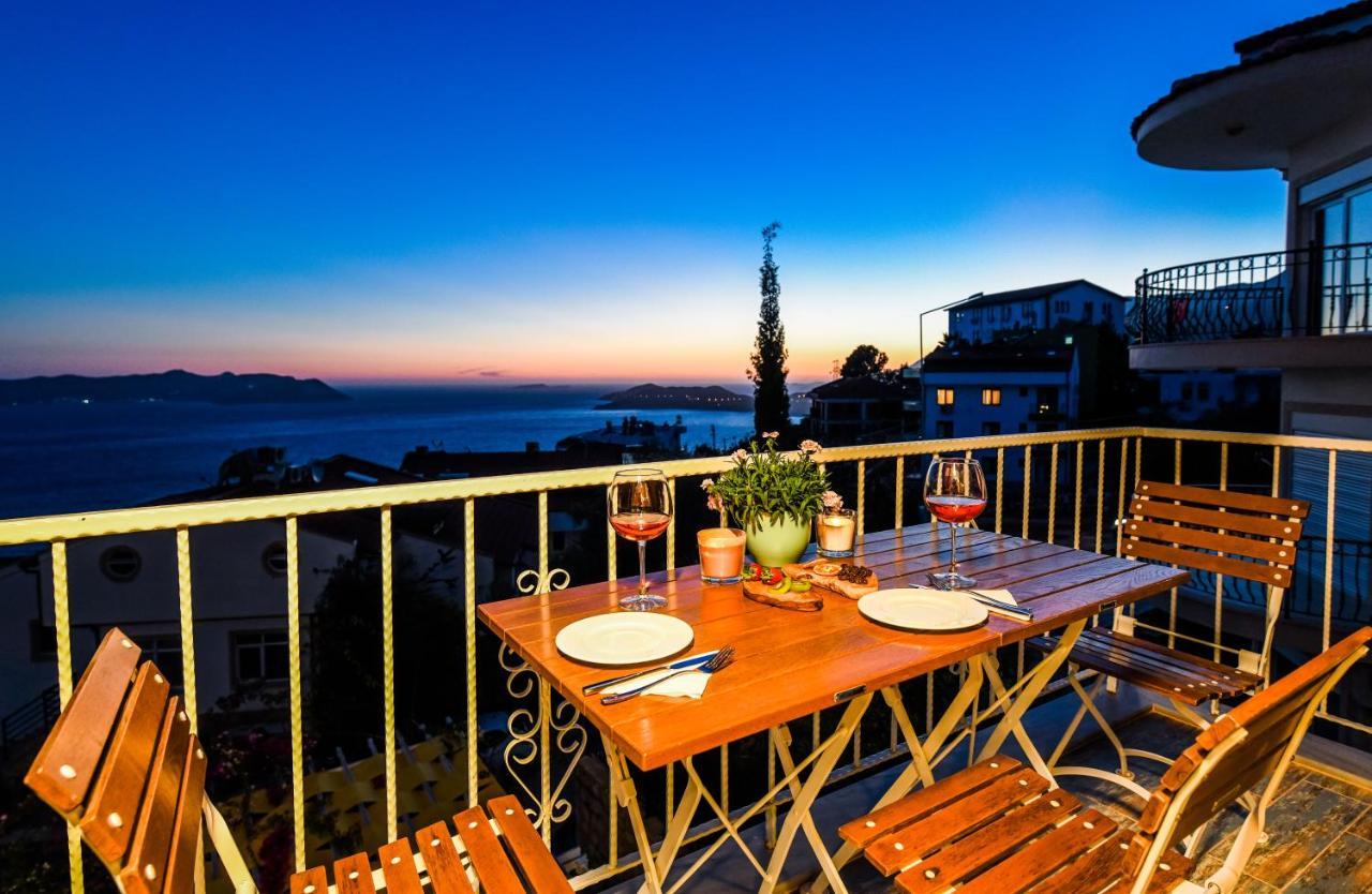 Kybele Aparthotel 2*