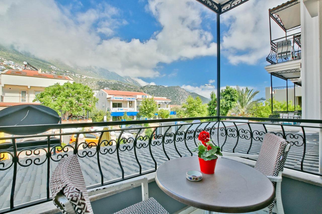 Hotel Nur &