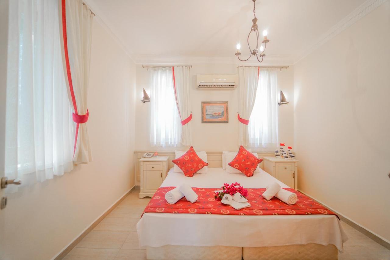Inn Marina Palace 2*