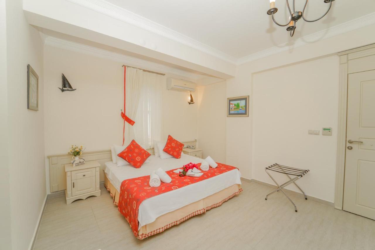 Marina Palace Alacati