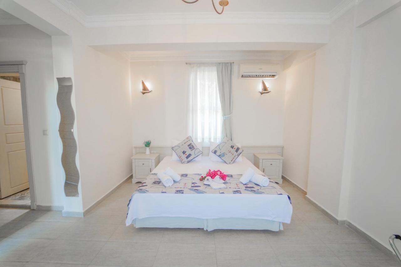 Inn Marina Palace