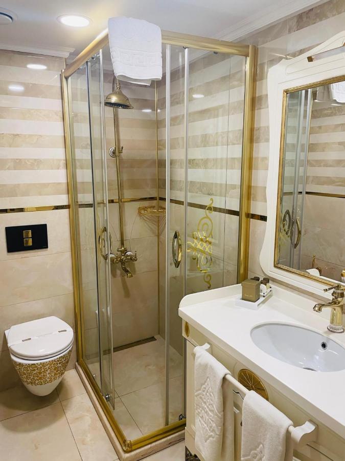 Emirhan Palace 3*