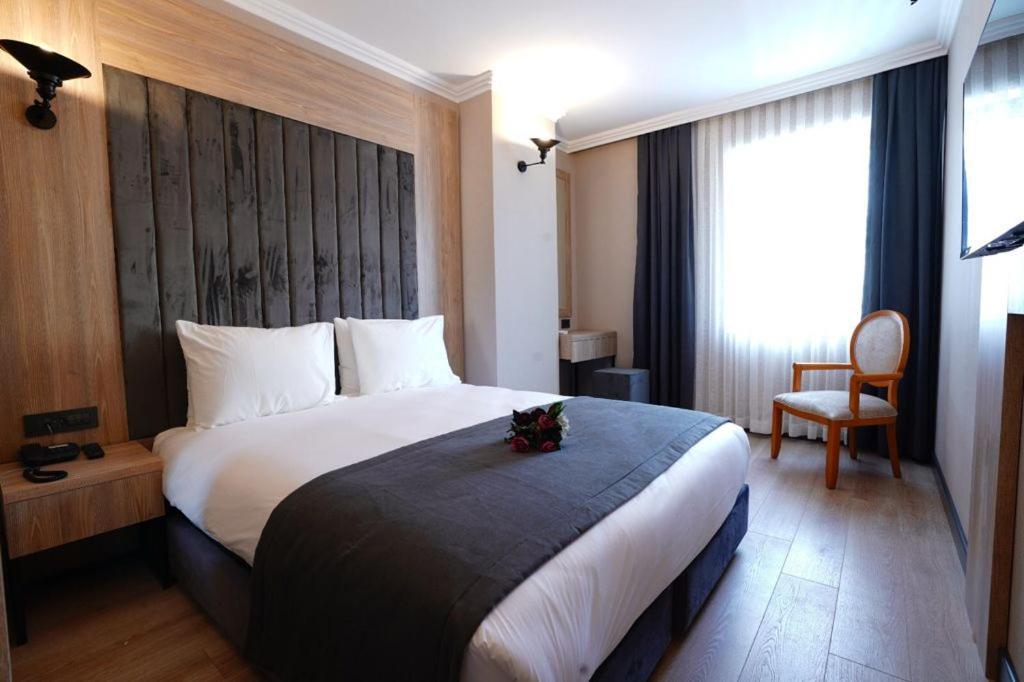 Mineo Taksim