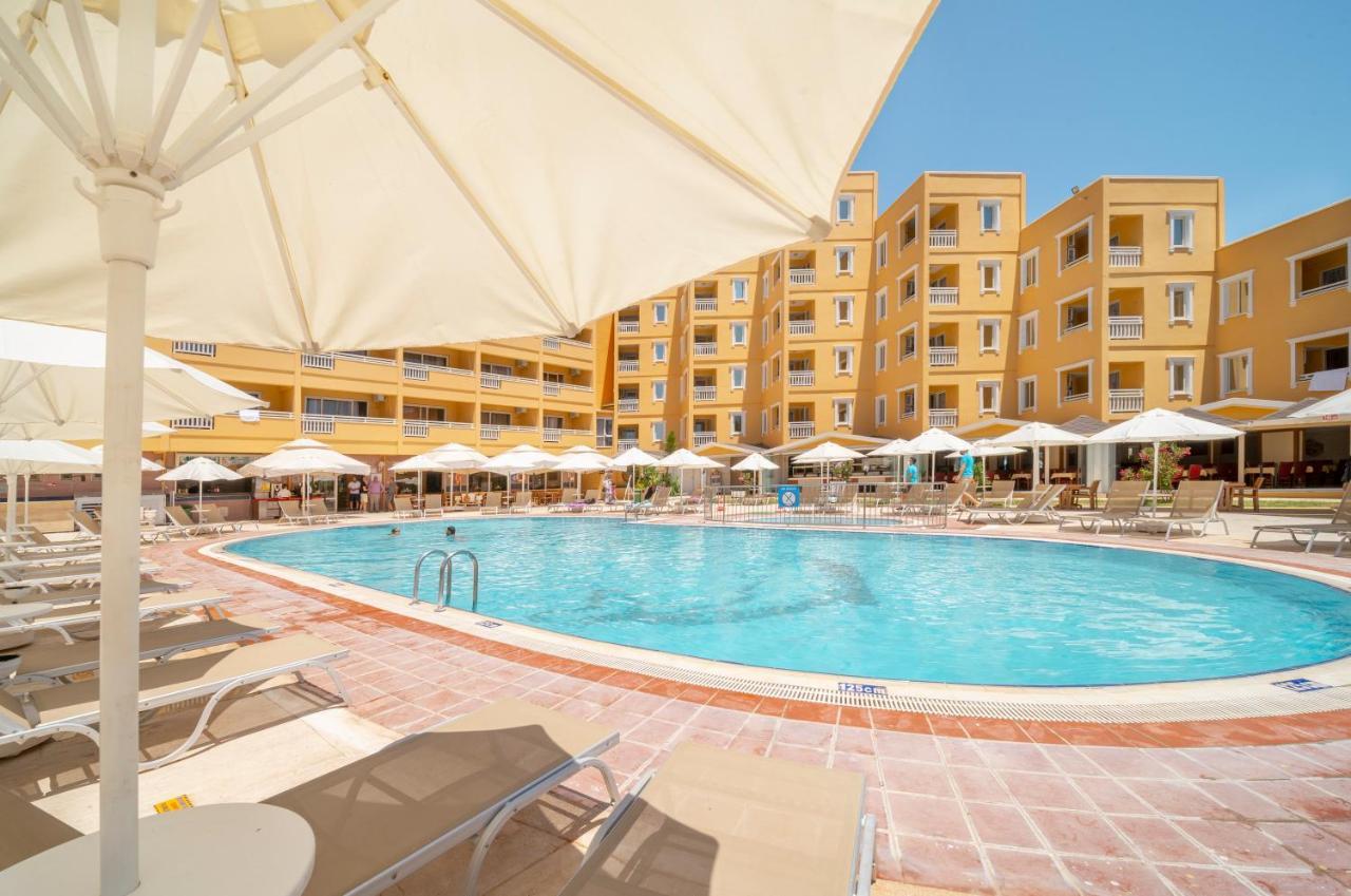 Hotel Esra And Family