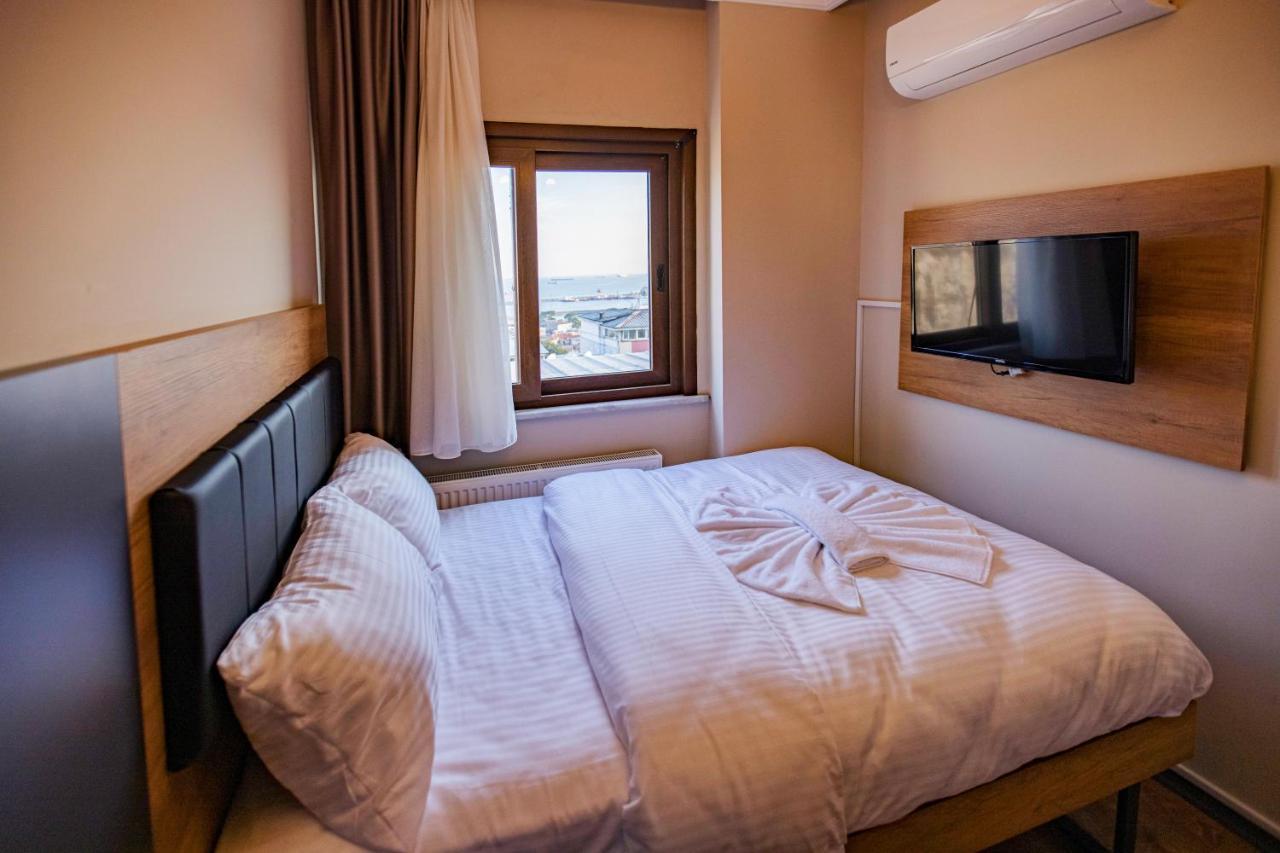 Grand Balyan & Restaurant Hotel