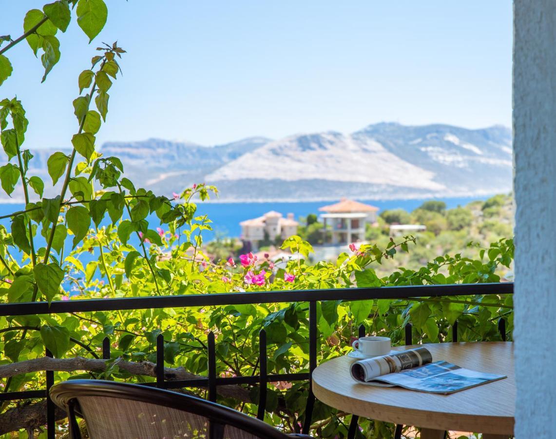 Hill House Adult Only Kas