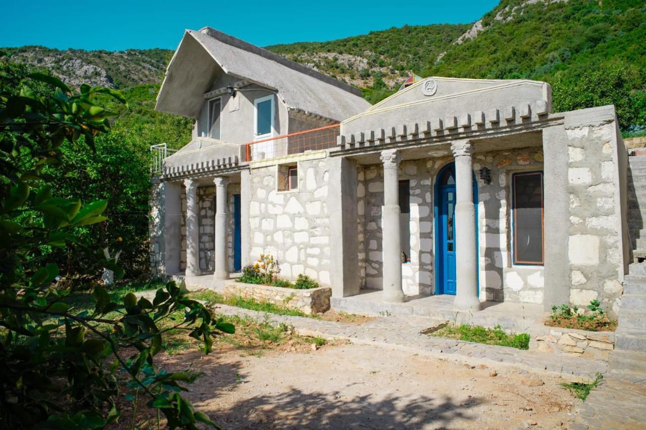 Heredot's House Lodge