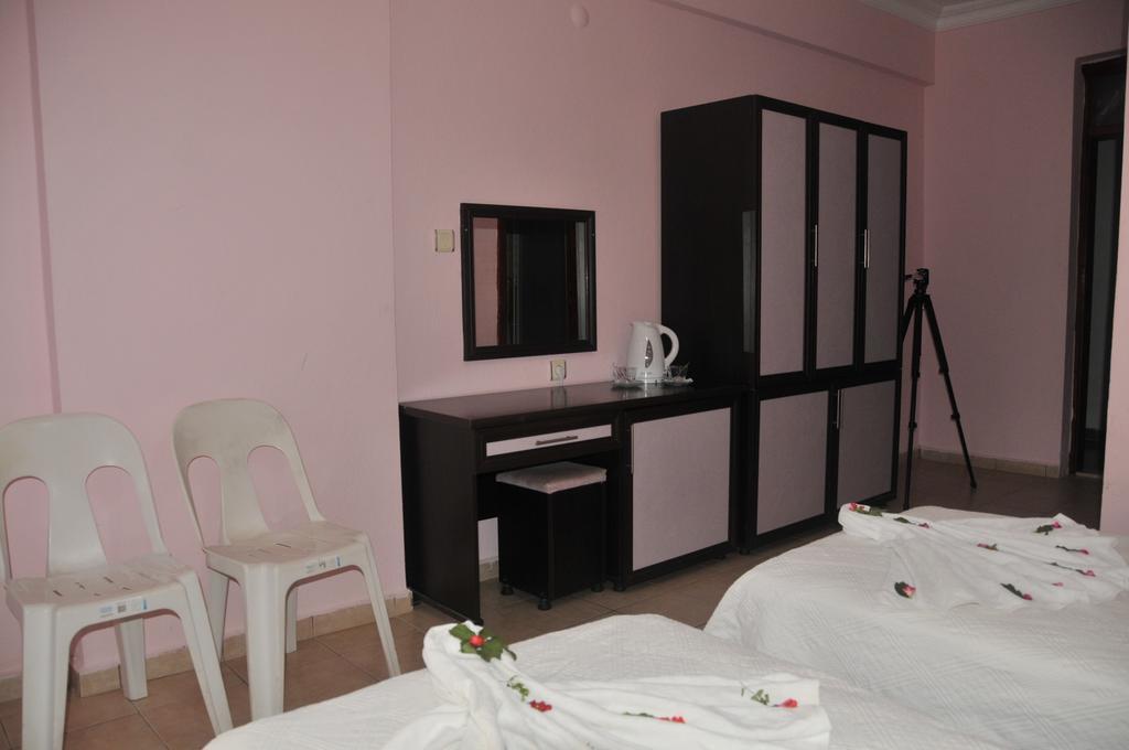 Tolay Hotel 3*