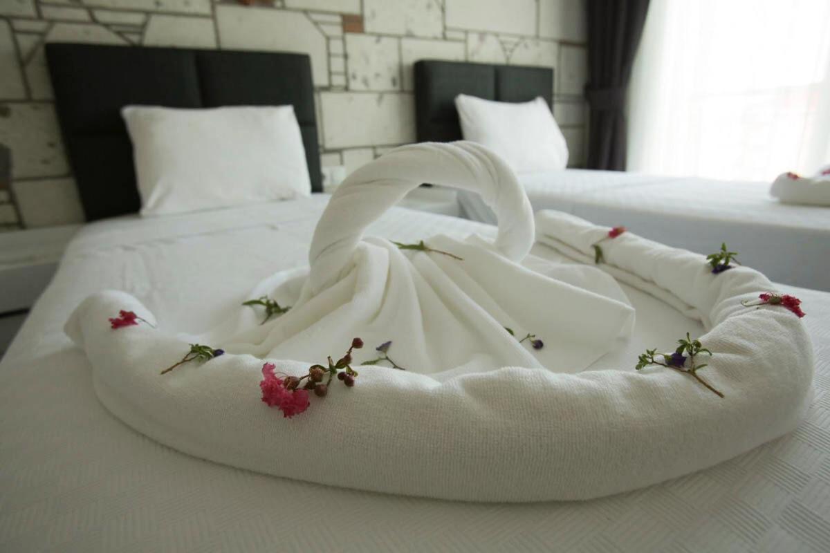 Lebedos Aparthotel *