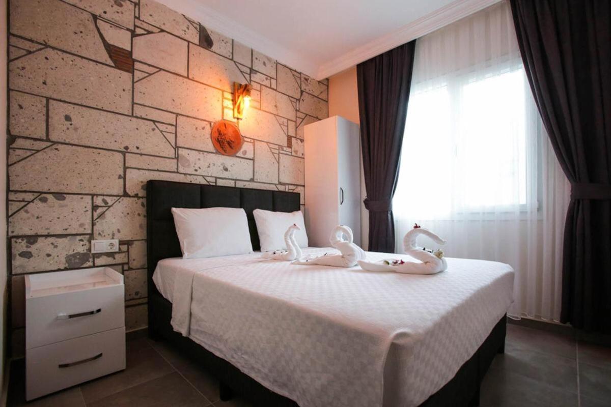 Lebedos Aparthotel *