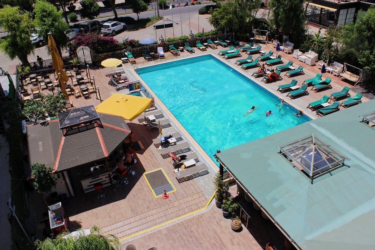 Panormos Hotel