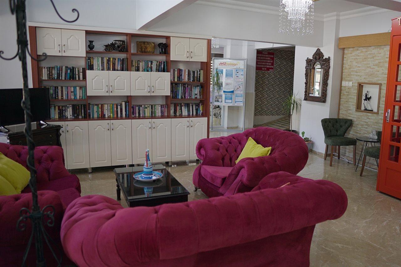 Panormos Hotel 3*