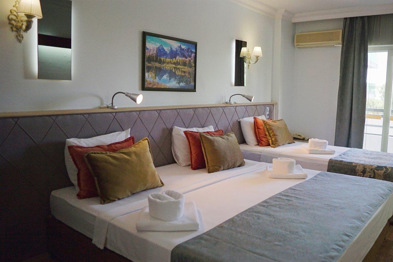 Hotel Panormos