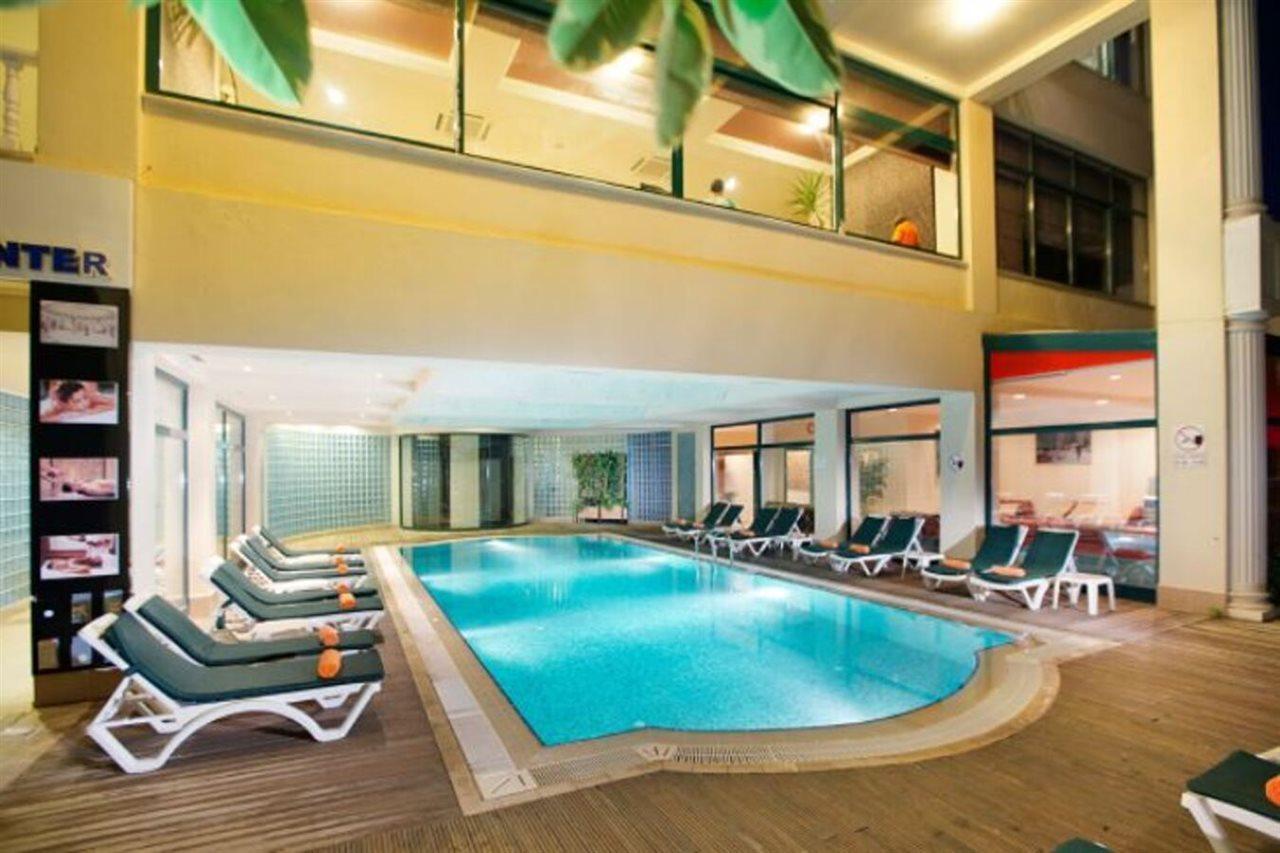 Justiniano Club 4*