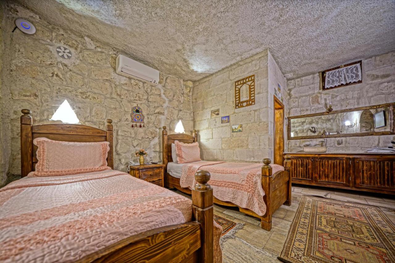 Maccan Cave Hotel 2*