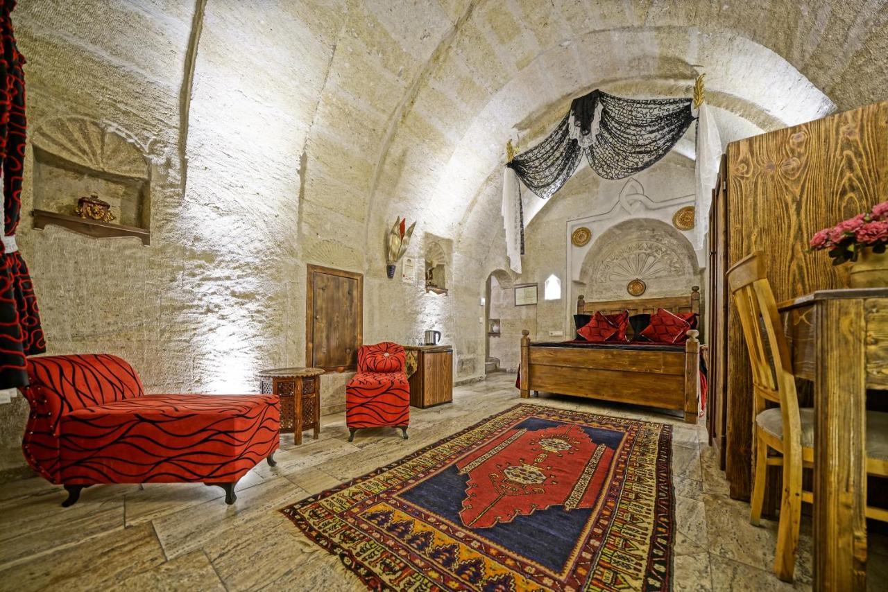 Maccan Cave Hotel