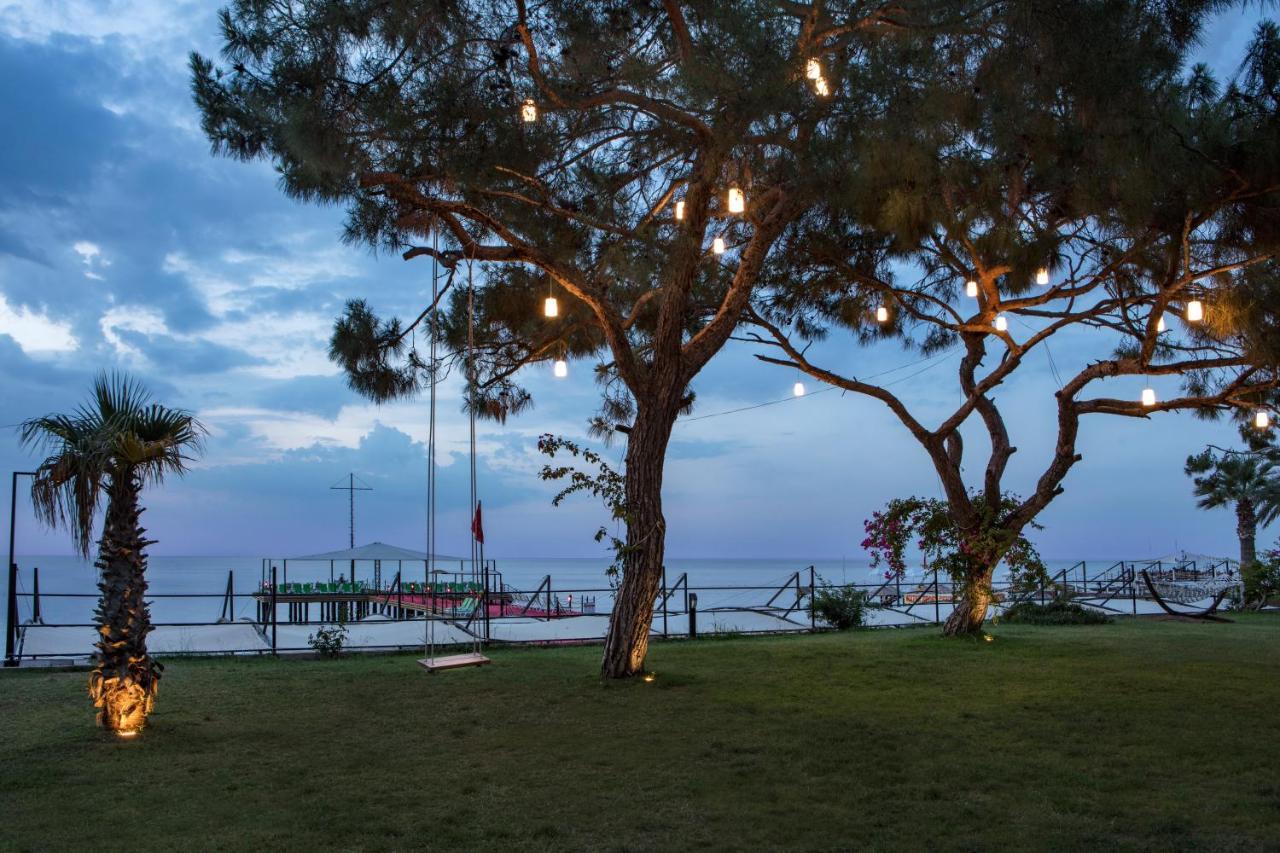 Dosinia Luxury Hotel