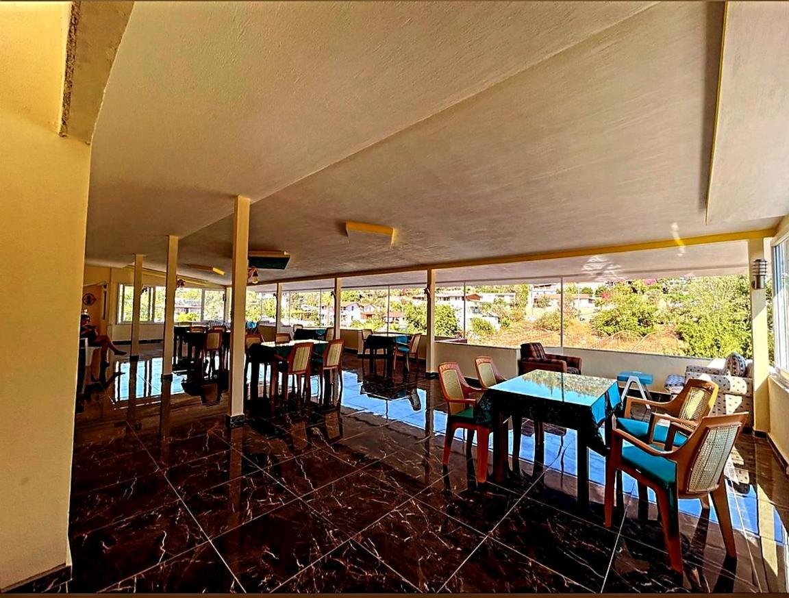 Rose 3* Patara