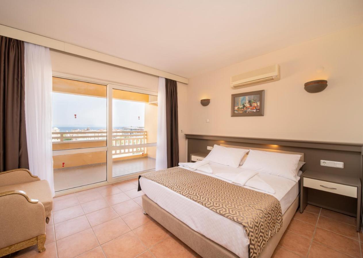 Esra And Family Hotel Didim