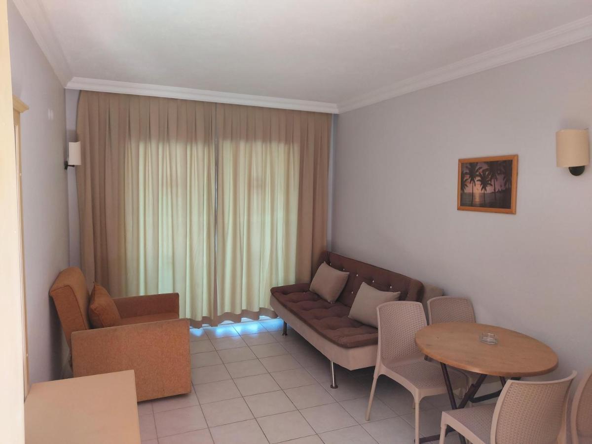 Palm Garden Aparthotel