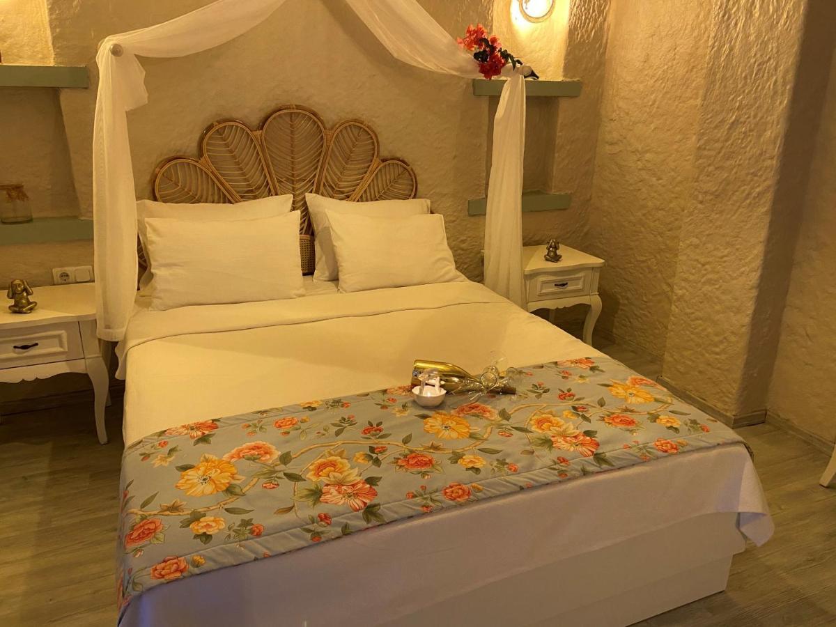 Hotel Naz *