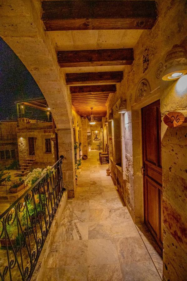 Hotel Aren Cave And Art Gallery 2*