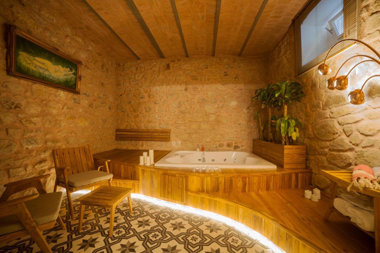 Triada Bueyuekada Hotel