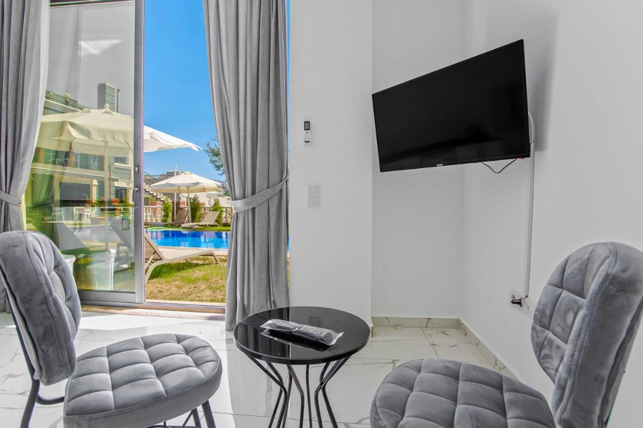 Hotel Nur &
