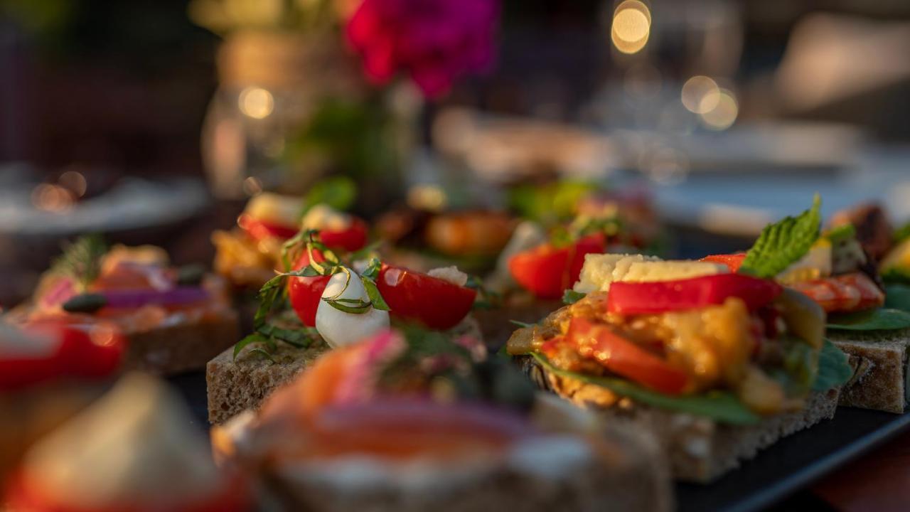 4reasons + Bistro | 12+ Yalikavak