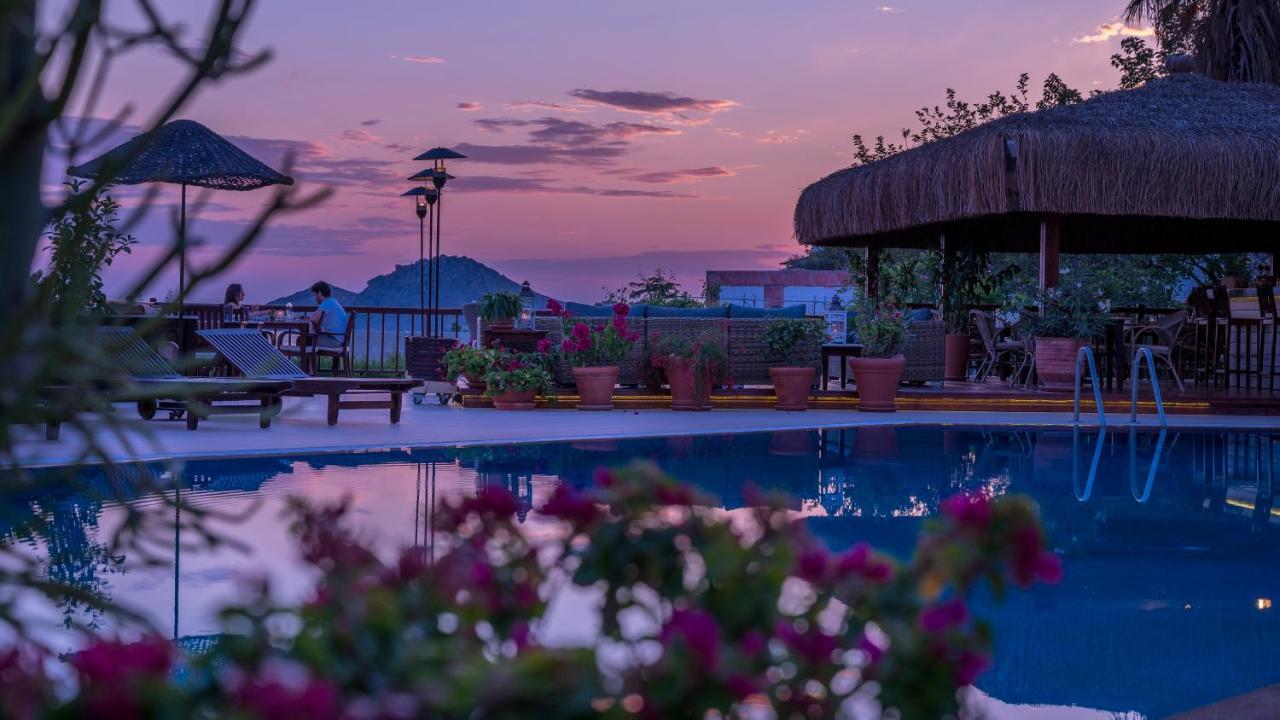 Hotel 4reasons + Bistro | 12+ Yalikavak