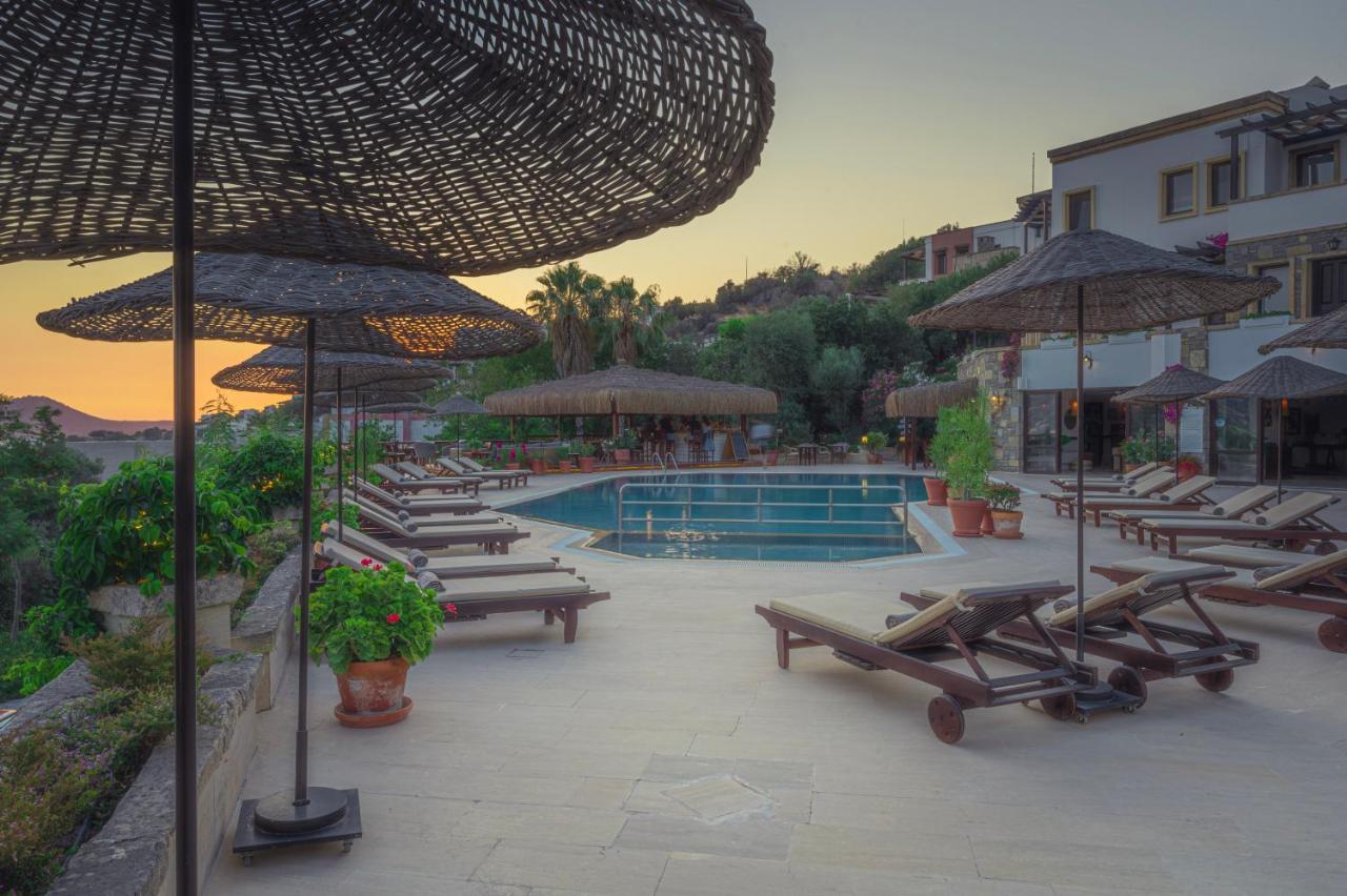 Hotel 4reasons + Bistro | 12+