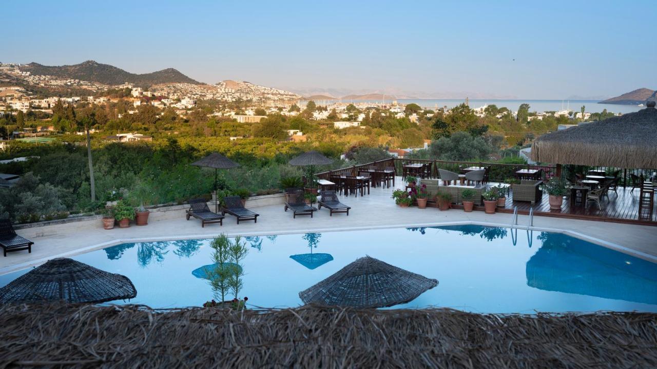 Hotel 4reasons + Bistro | 12+