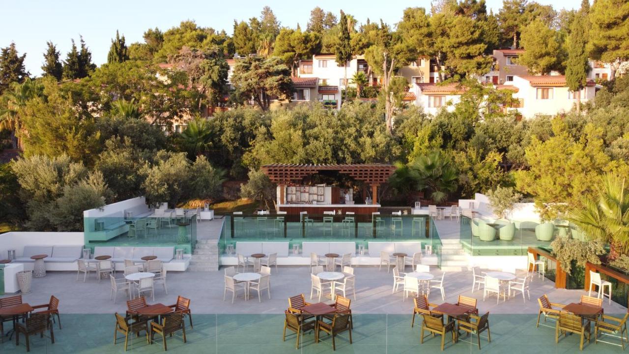 Pine Bay Holiday 5*
