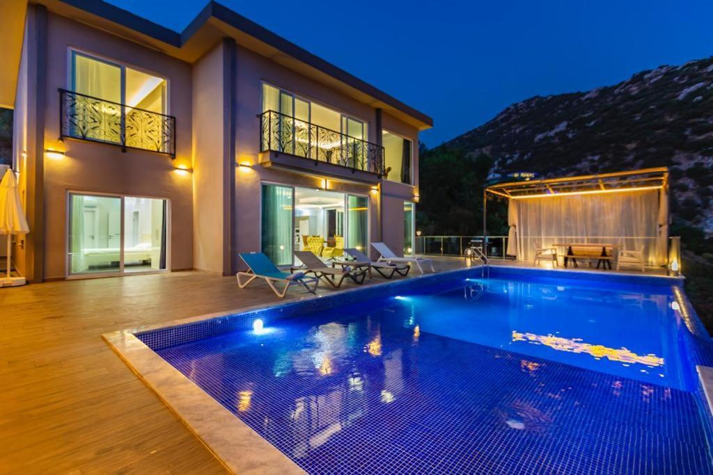 La Celine- Xlarge Complete Privacy In Nature, Pool With Wondeful View Villa *