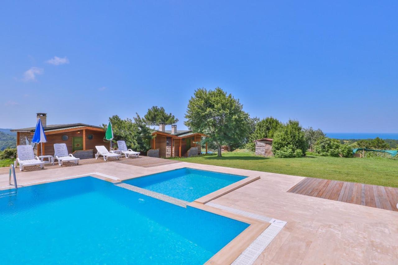 Teras Garden & Bungalow