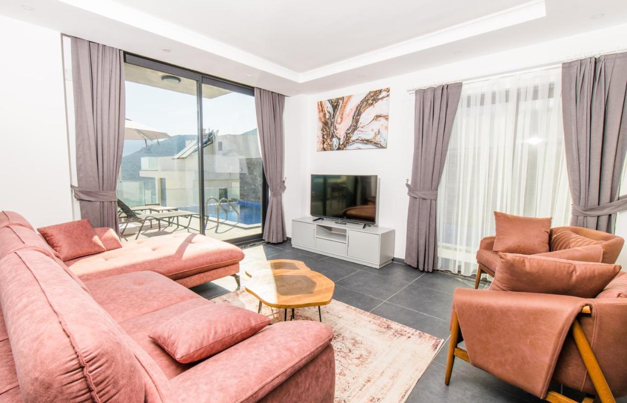 Deida & Laoda Villa *