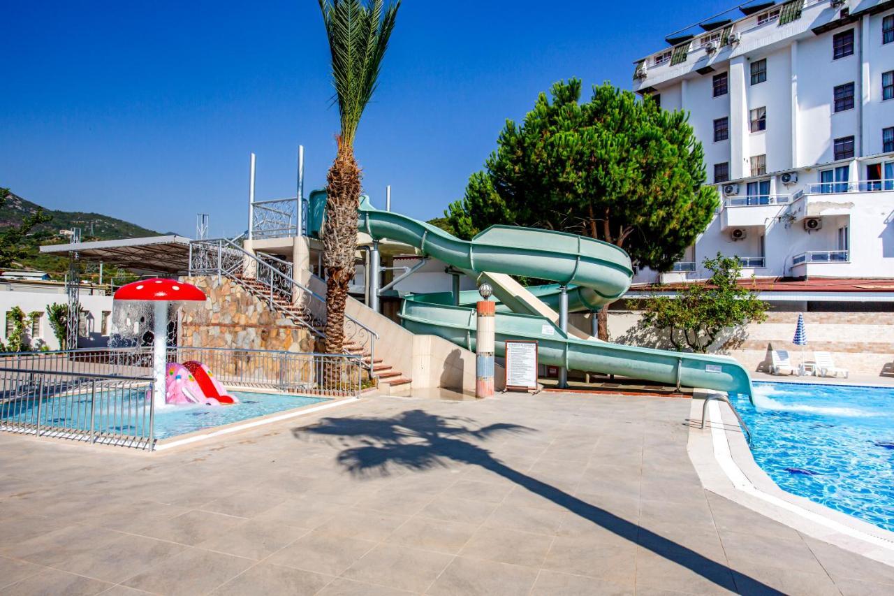 Mirabell Hotel 4*
