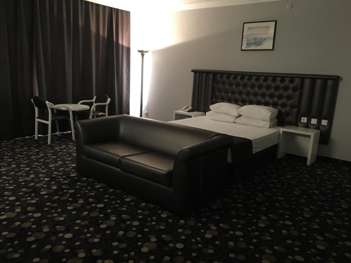 Eken Prestige Hotel 4*