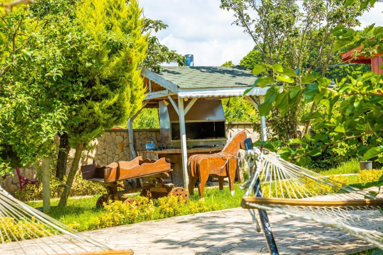 Teras Garden & Bungalow