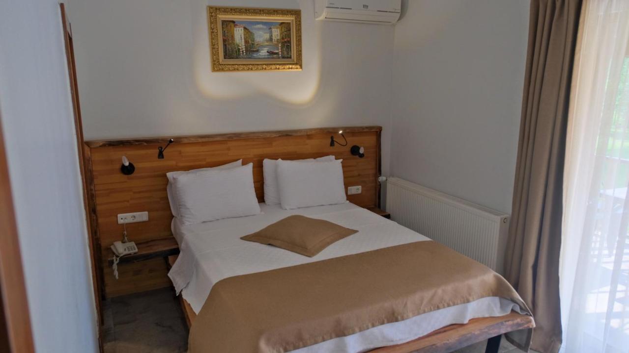 Cevizdibi Hotel 4*
