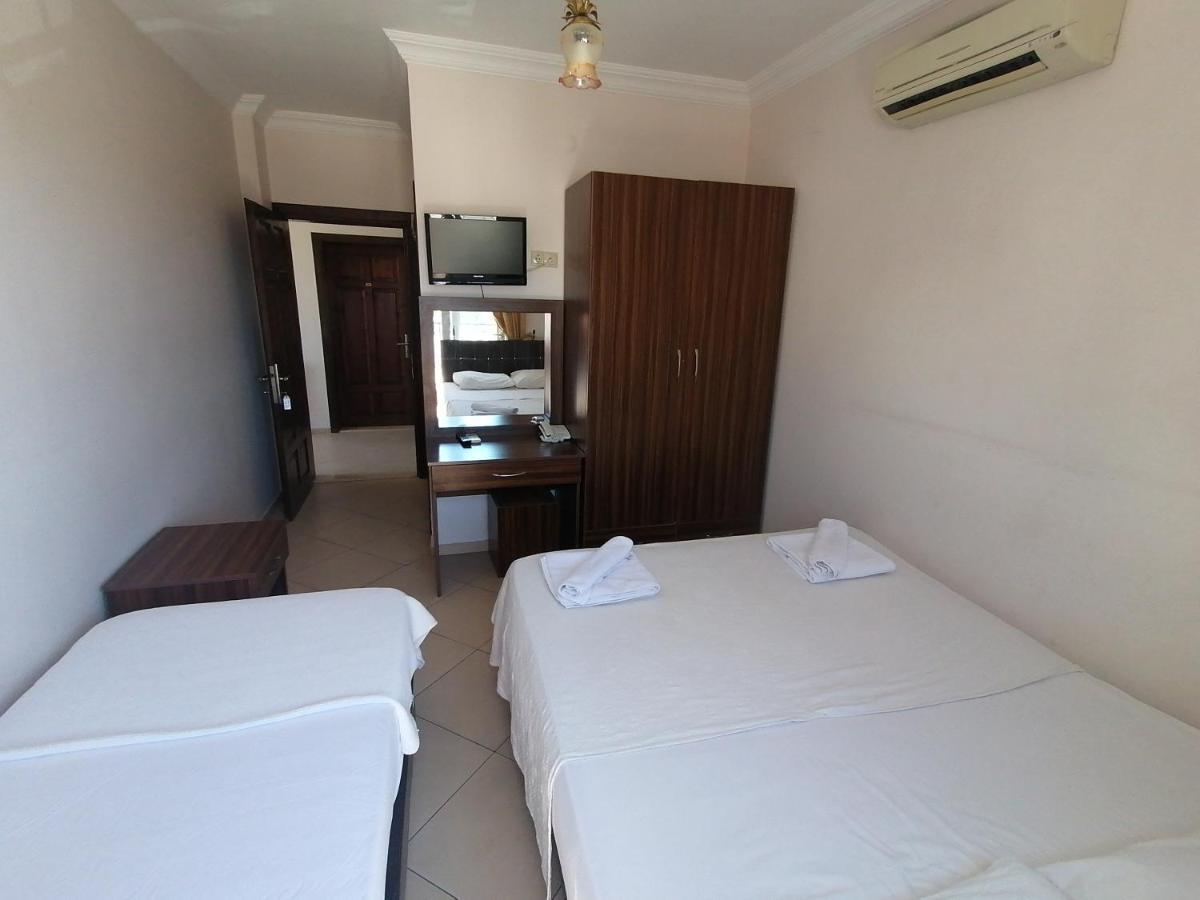 Hotel Gloria Tibi